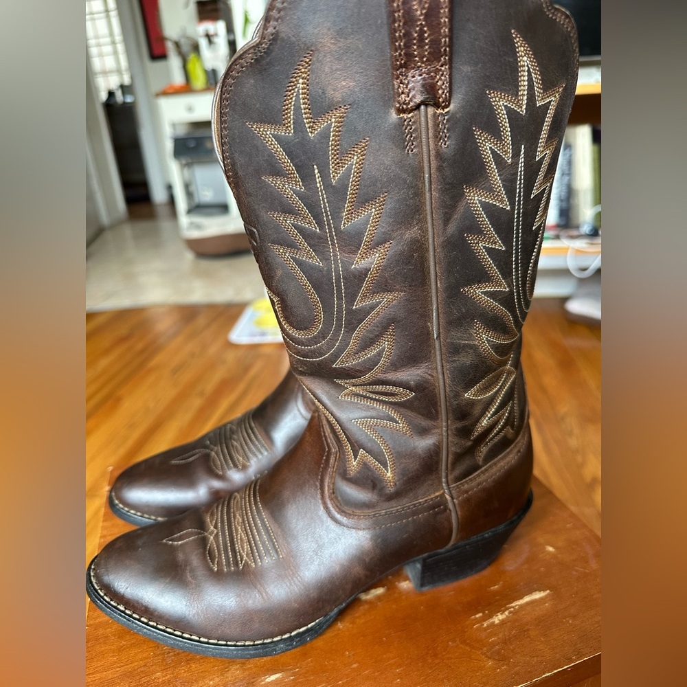 Ariat Tan Leather Cowboy Boots
